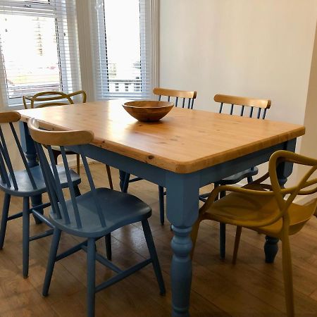 House With Parking, Short Stroll To Quay, Shops And Restaurants Villa Пул Екстериор снимка