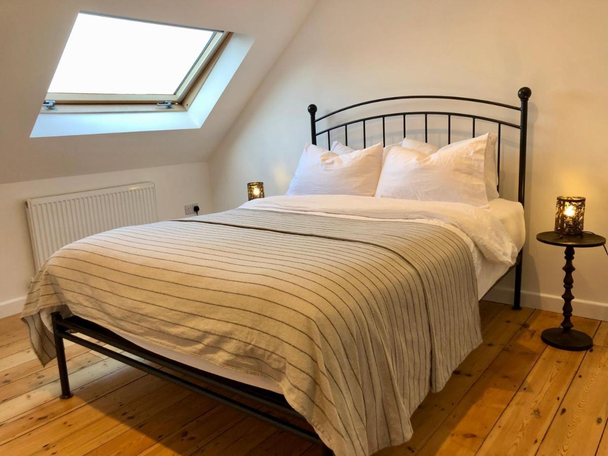 House With Parking, Short Stroll To Quay, Shops And Restaurants Villa Пул Екстериор снимка